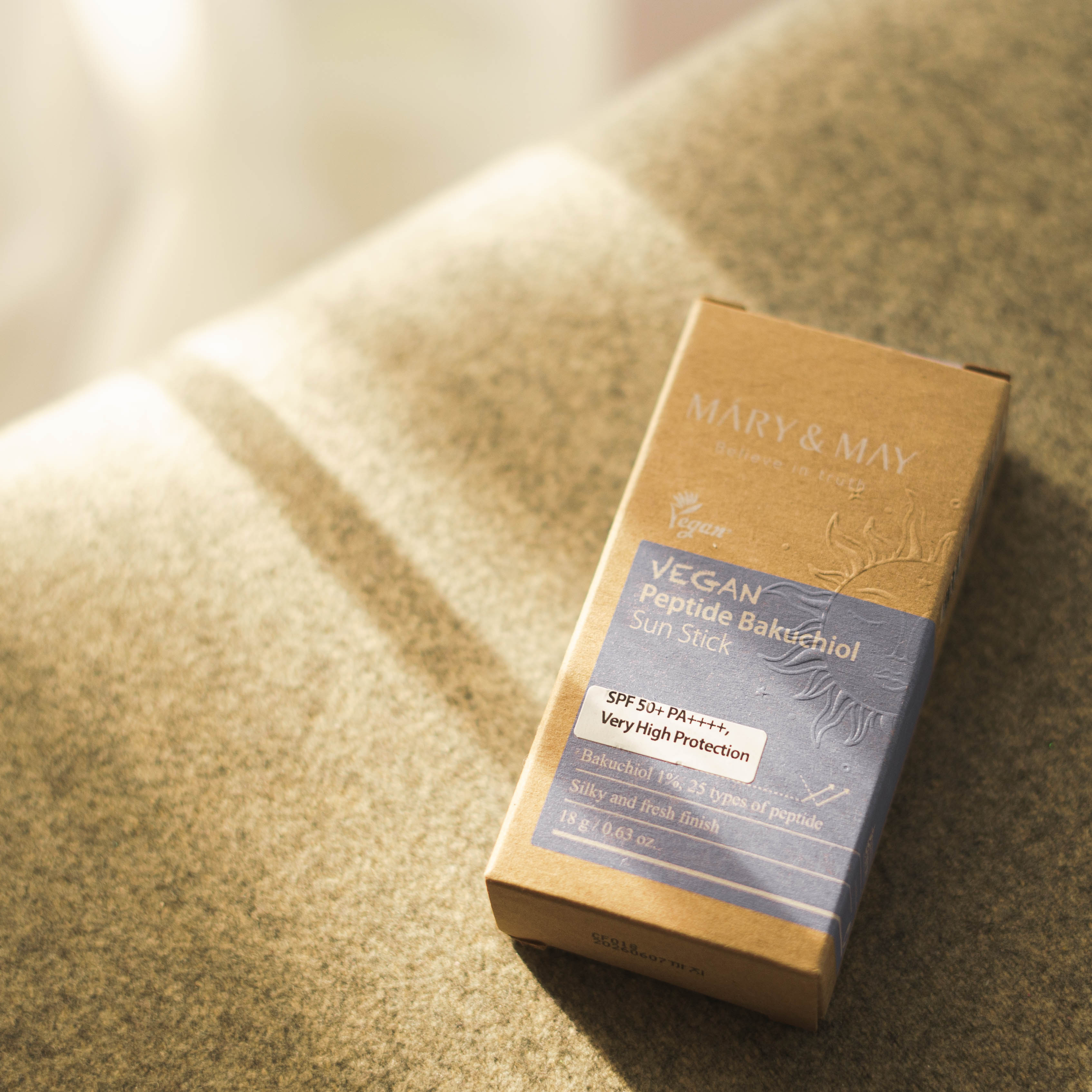 SPF. Stick sau crema?