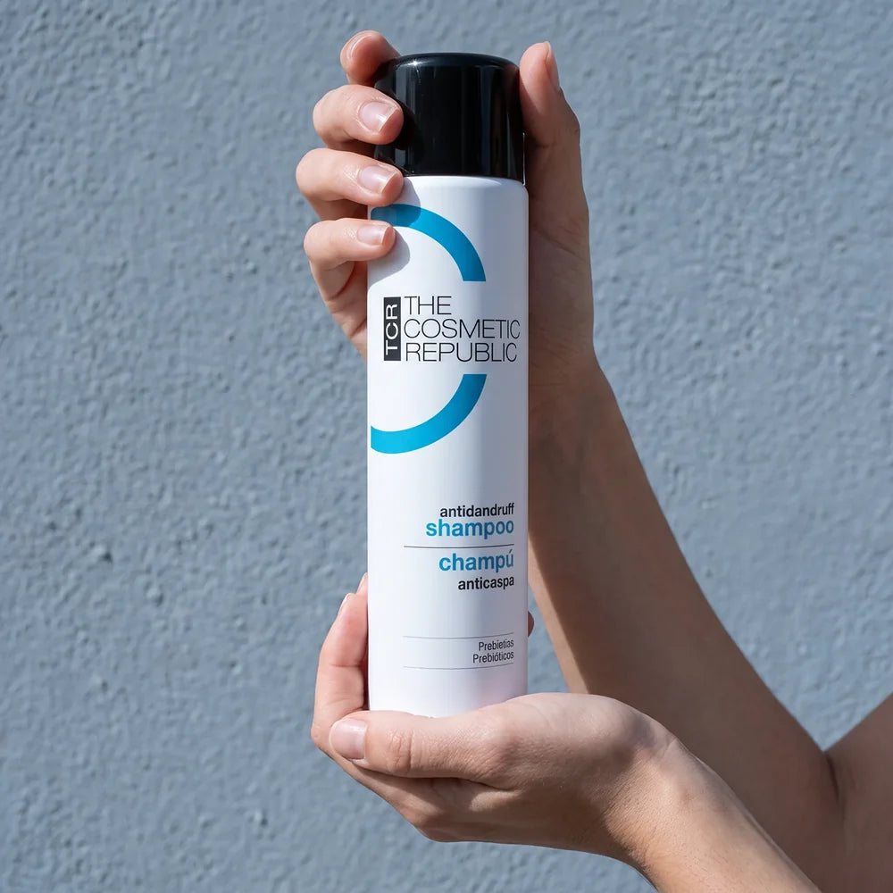 THE COSMETIC REPUBLIC Șampon antimătreață, 200 ml